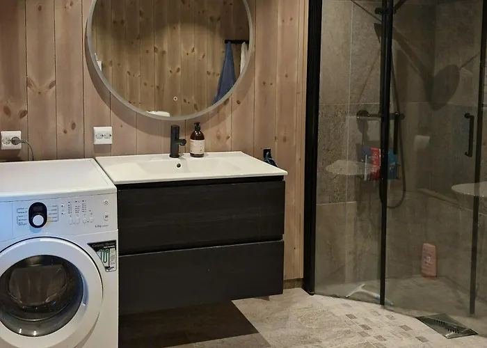 Mountain With Sauna In Sunnmorsalpane Ferienhaus Brunstad